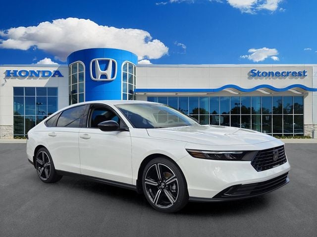 2026 Honda Accord SE in Platinum White Pearl — front three-quarter view