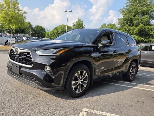 2021 Toyota Highlander — interior view