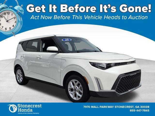 2025 Kia Soul LX in Snow White Pearl — front three-quarter view